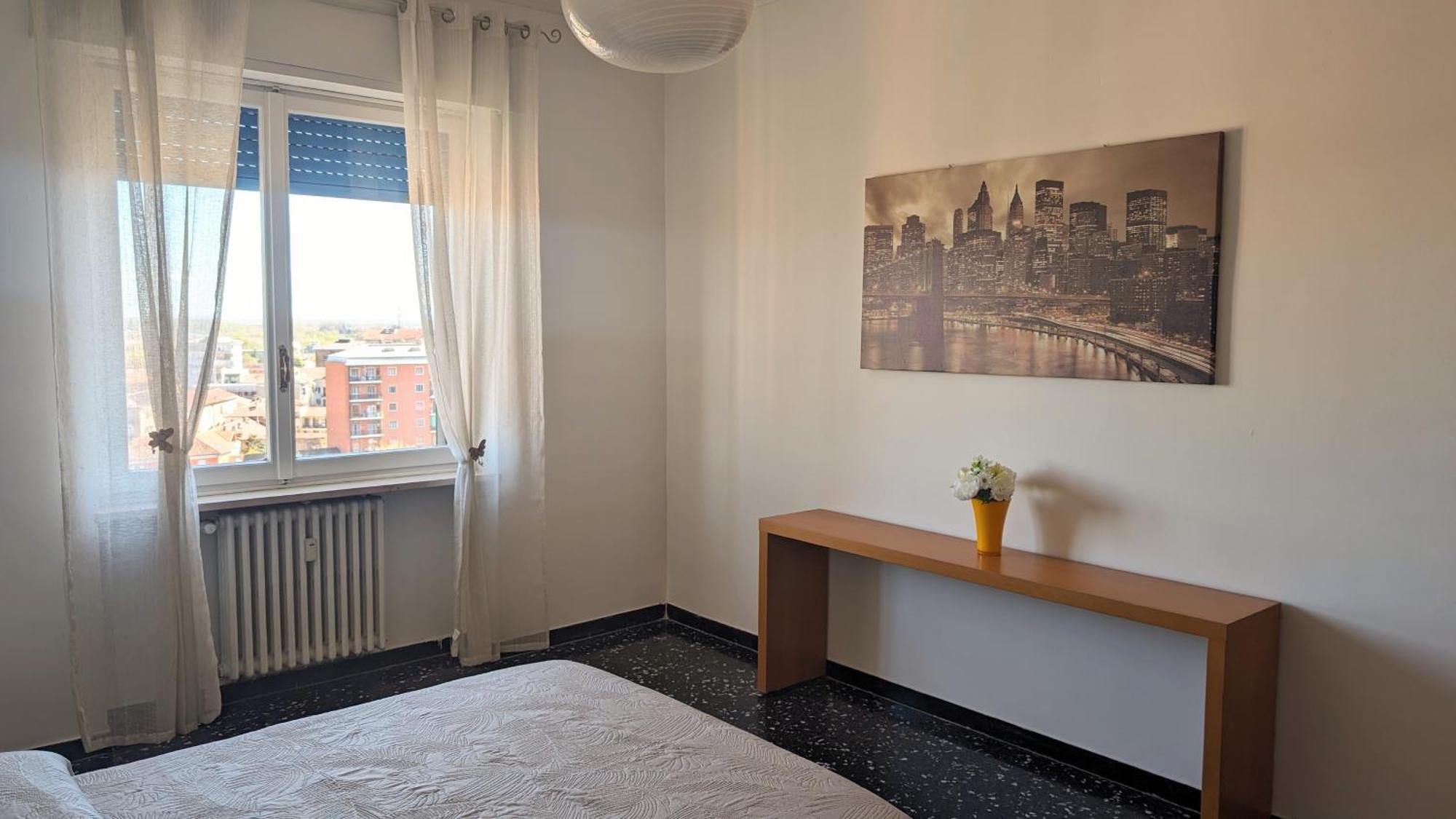 Apartamento La Terrazza Del Re Vercelli Exterior foto